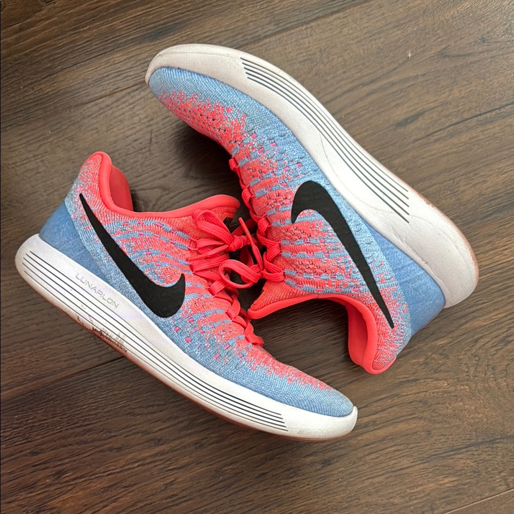 Nike Lunaron Running Shoes